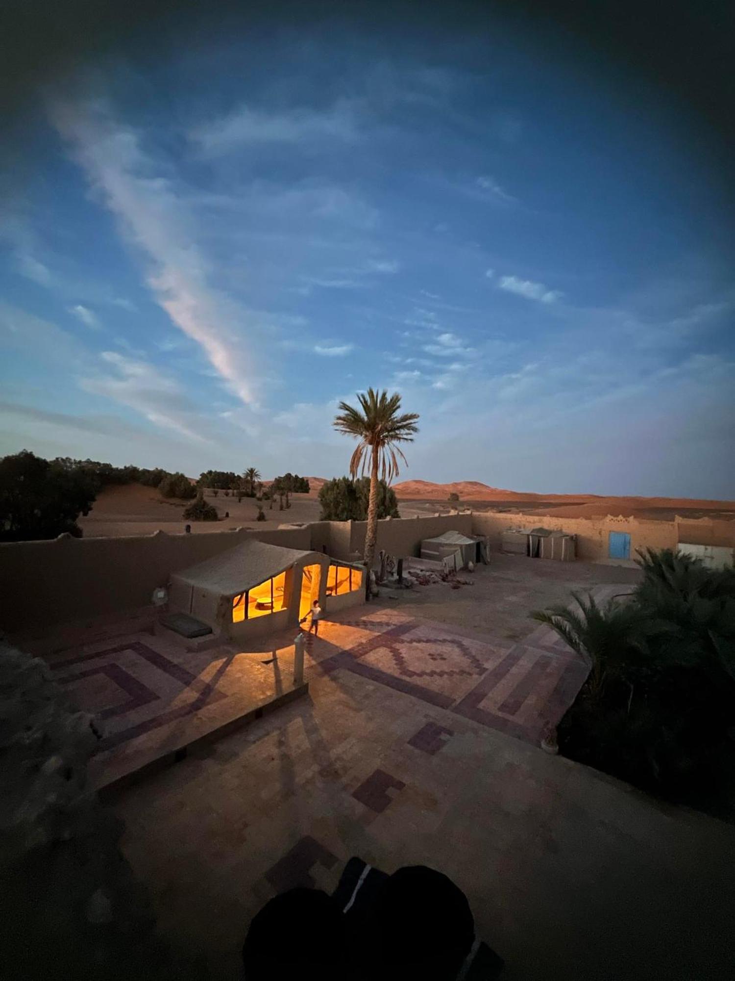 Sahara Sands Hotel Merzouga Esterno foto