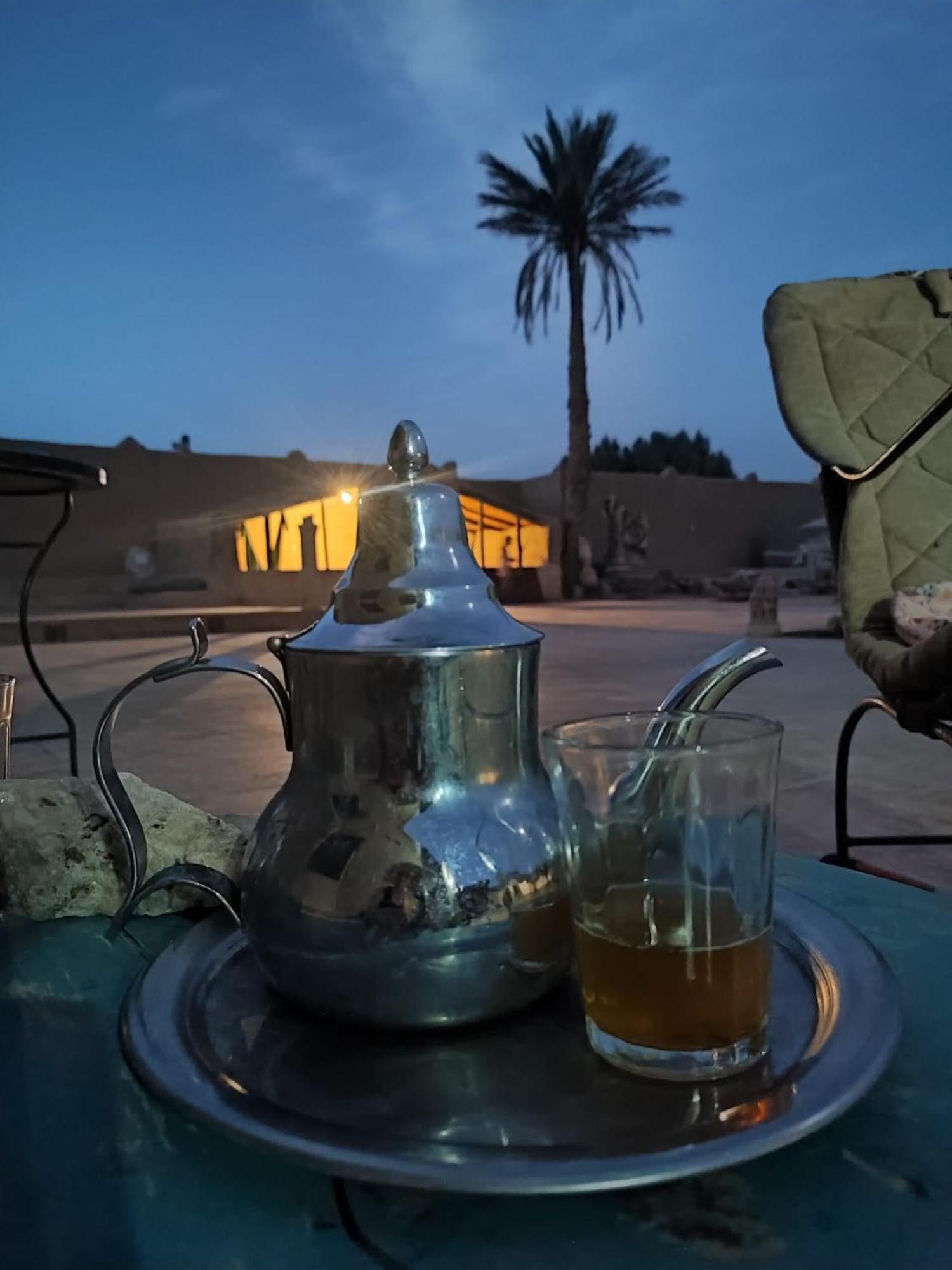 Sahara Sands Hotel Merzouga Esterno foto
