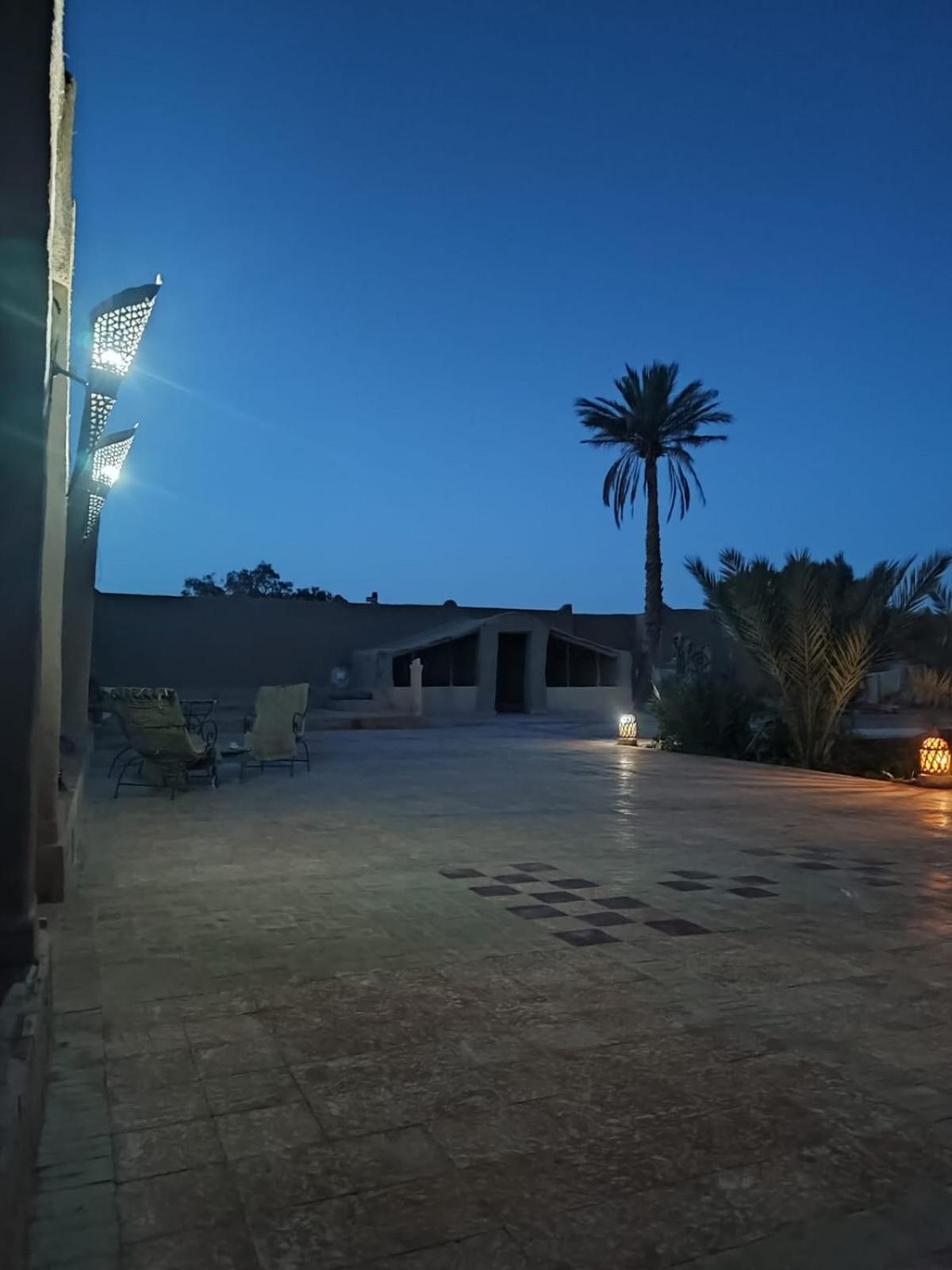 Sahara Sands Hotel Merzouga Esterno foto